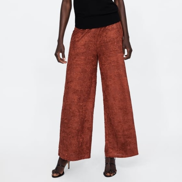 NWT Zara Size M Terracotta Wide Leg Textured Pants - Picture 2 of 8